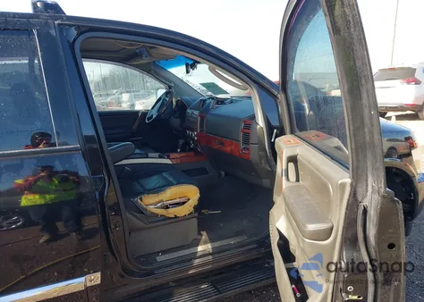 2004 Infiniti Qx56 z USA, uszkodzony, nr VIN 5N3AA08AX4N801500